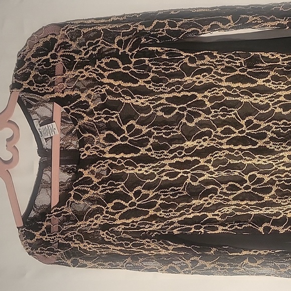 Bar Ill Long Sleeve Black & Cream Floral Lace Mesh Top, Size: M - Picture 2 of 6